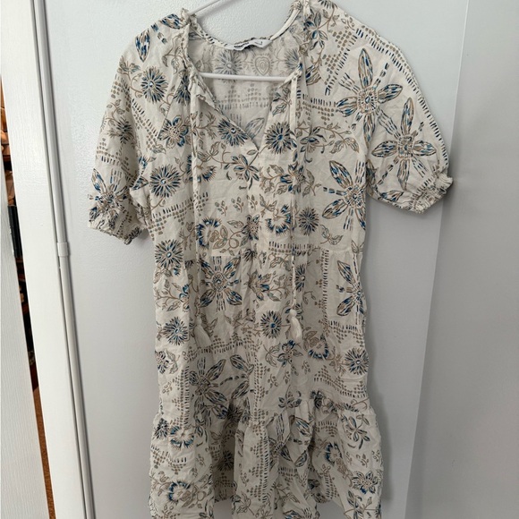 Floral Patterned Dress - Picture 3 of 6